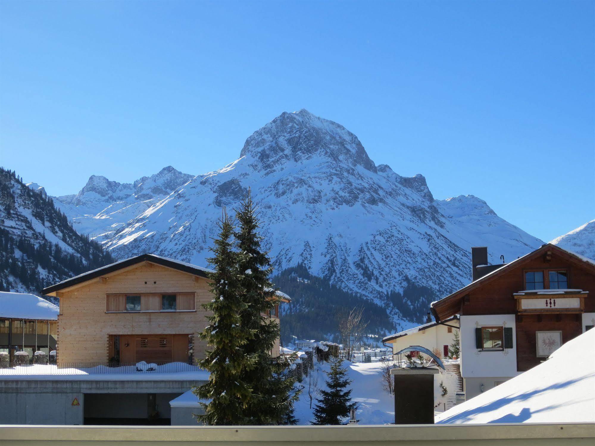 Pension Churlis Lech am Arlberg Eksteriør bilde